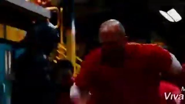 Форсаж 8. Побег из тюрьмы и прикол в добавок!! смотреть онлайн