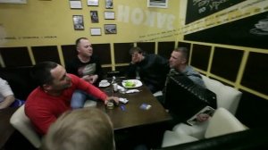 Песня про подкаблучника