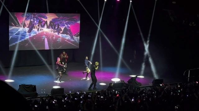 270722 Bomb Bomb - KARD IN SANTIAGO DE CHILE смотреть онлайн