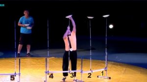 Клоун В. Дерябкин реприза Тарелочки