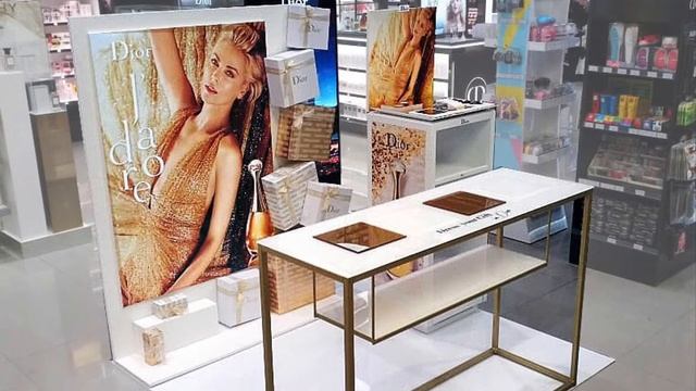 Как нестандартно оформить место продаж смотреть онлайн