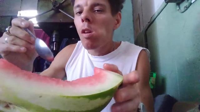 Я ем арбуз. смотреть онлайн