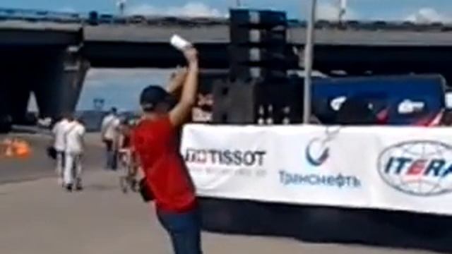 Двойник Жанны Фриске выступает с концертами смотреть онлайн