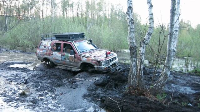 Бигфут сломал ступицу в болоте смотреть онлайн