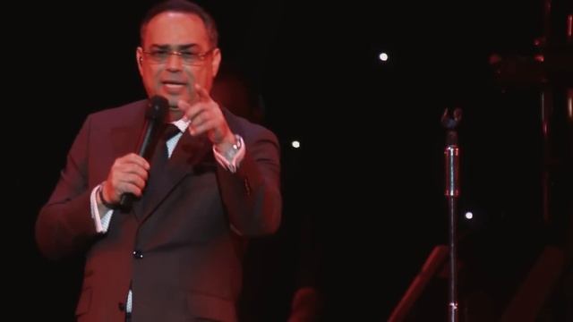 Gilberto Santa Rosa - Mentira (En Vivo) смотреть онлайн