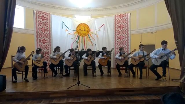 Мексиканская народная песня Скамеечка смотреть онлайн