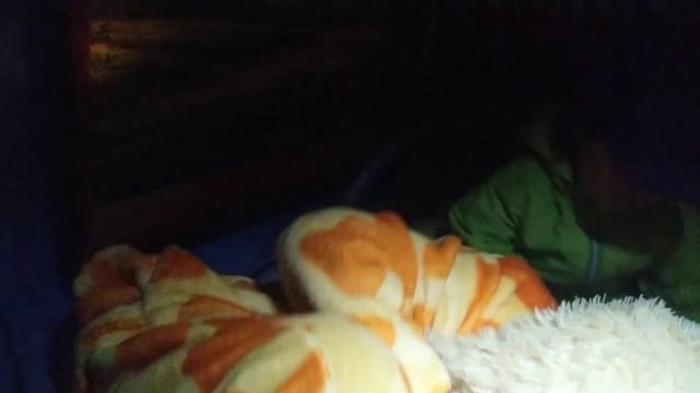 Шалаш на балконе в период пандемии в Москве. Бутово. смотреть онлайн