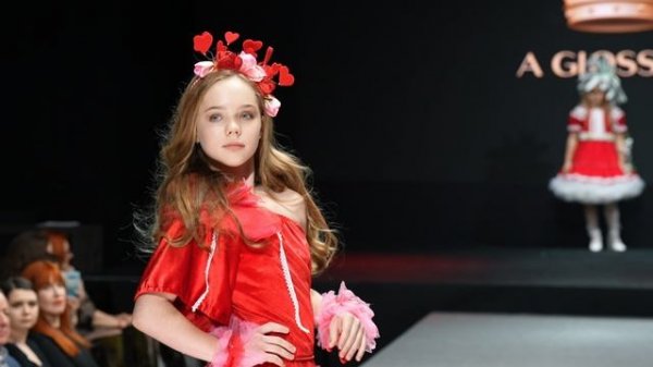 Показ A Glossier на Russia Music Fashion 2025