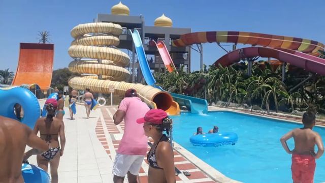 Обзор аквапарка Ali Baba Palace, доступно и бесплатно для Aladdin Beach Resot смотреть онлайн