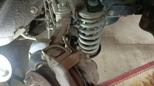 Нива. Правый внутренний пыльник ШРУСа. Замена.