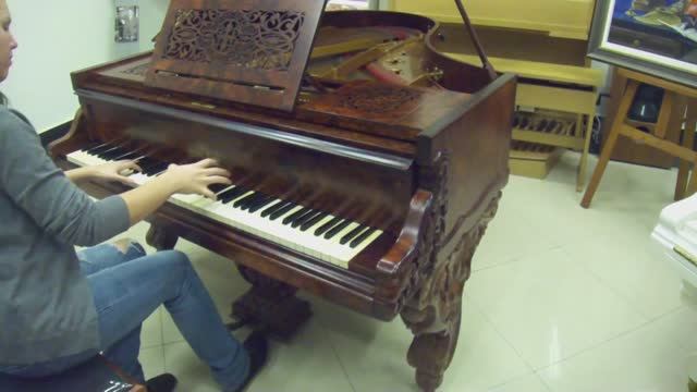 Красивый рояль Барокко Германия кабинетный смотреть онлайн