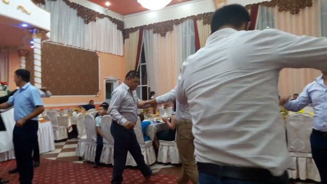 ТОСТЫ, ТАНЦЫ, ТОСТЫ🤗 / СВАДЬБА В САЙРАМЕ😎😉 смотреть онлайн