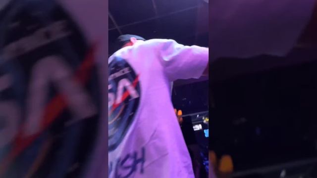 ДЖУНИ - АВТОРИТЕТ(live)