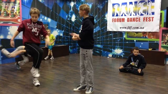 Разминка 2 на Forum Dance Fest Day 6 смотреть онлайн