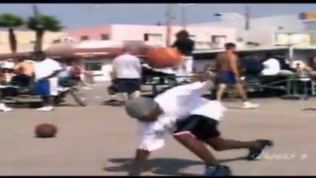 Негры рубают в баскет!!! не подетски!!!! смотреть онлайн