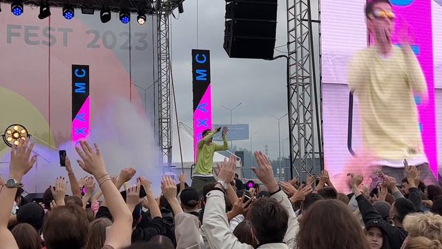 Антоха MC — ТРОПИКИ (19.08.23, @МЕГА Дыбенко, Санкт-Петербург) смотреть онлайн