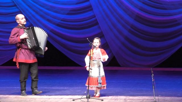 Вышла кошка за кота - докучная песенка, Жегалина Елизавета, 7 лет. 2022 г. смотреть онлайн