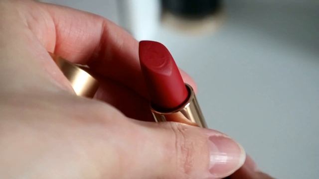 Testez Noile Rujuri Yves Rocher Absolut Mat | First Impressions