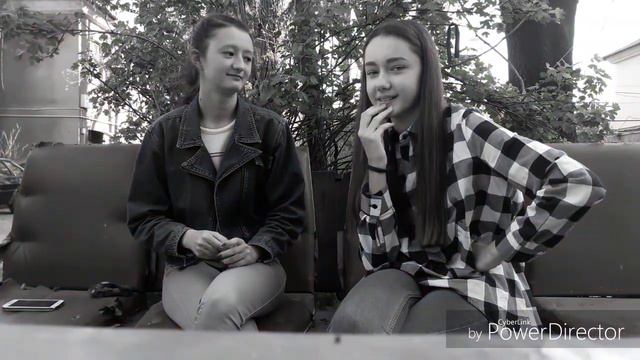 Смешные истории нашей дружбы/Школа Винкс?/Побег от бомжа