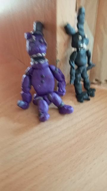 Шадоу Фредди и тень Бонни из пластилина