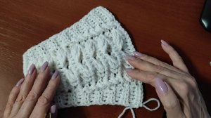 ШАПОЧКА ВЕСНА-ОСЕНЬ ПОПЕРЕЧНЫМ ВЯЗАНИЕМ КРЮЧКОМ.  Подробное видео для начинающих.