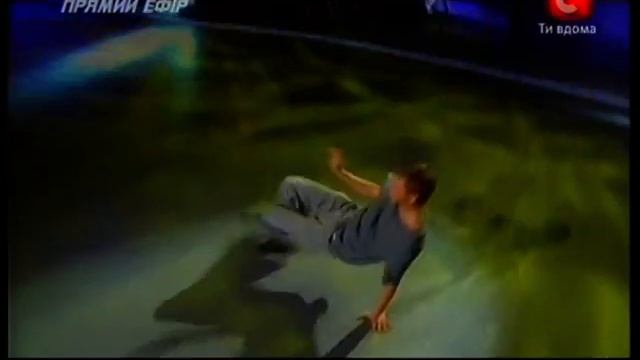 Танцуют все 3. Антон -  удивление