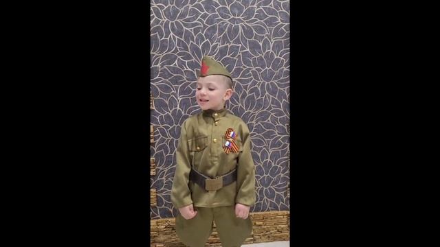 Стихотворный флешмоб
«Мы о войне стихами говорим» смотреть онлайн