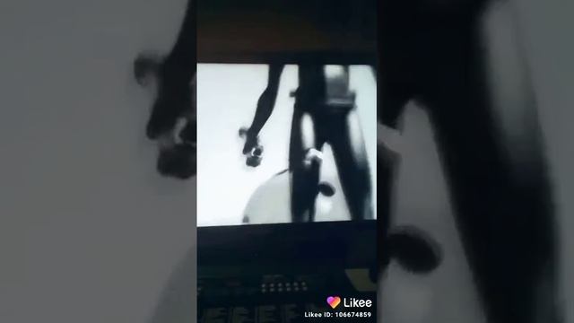 Леди зад и супер компот.😹 смотреть онлайн