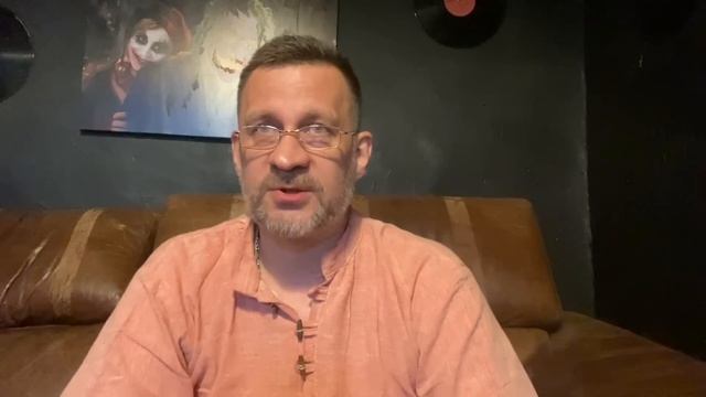 Женщина ,никогда не уходит от человека,которому она не нужна ! смотреть онлайн