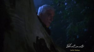 Смешные моменты из фильмов с Лесли Нильсеном #1