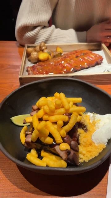 ОБЗОР НА FRANK BY БАСТА!!! #баста #ресторан #shorts смотреть онлайн