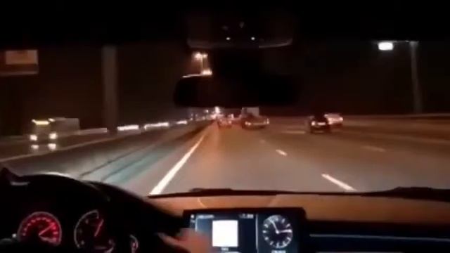 Очень пугливый друг смотреть онлайн
