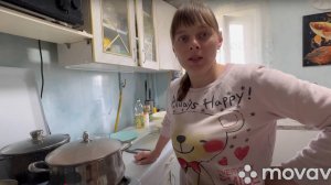 Семейные заботы: блинчики, суп и работа в огороде. Из города в деревню 803 серия