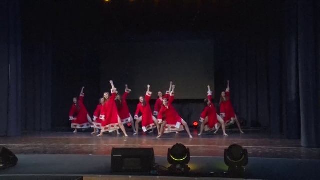 Конкурс народного танца 