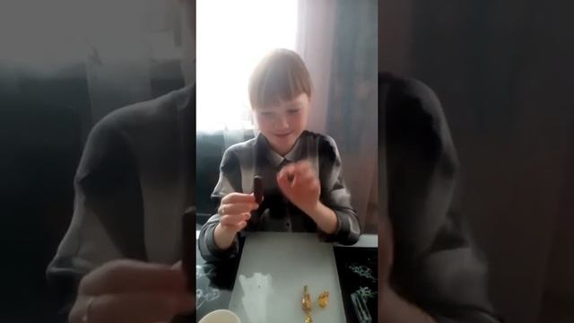 Тестирование на вкус шоколад Алёнка 😂 смотреть онлайн