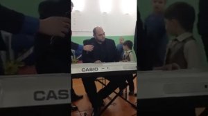 Цыган классно поет просто супер