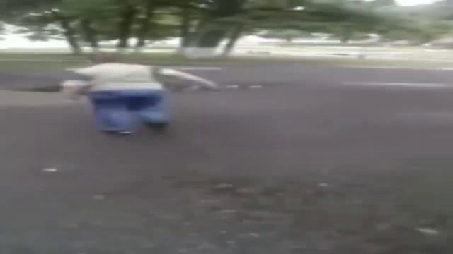 Самое смешное видео - опа мусора смотреть онлайн