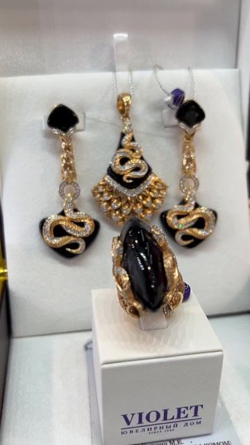 Ювелирные новики с JUNWEX Москва 2023 от KLONDIKE, АРГЕНТА, VIOLET, Сорока смотреть онлайн