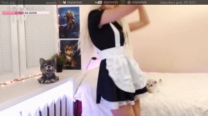 Задрала юбку на стриме! Стримерша StopAnnya