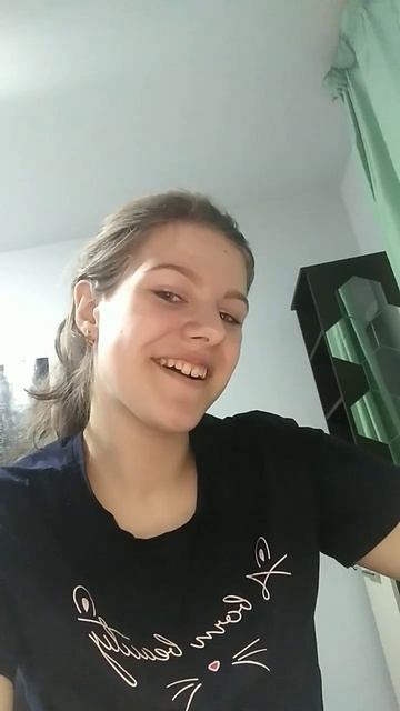 ох уж этот влюблённый взгляд...)