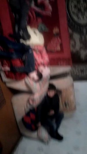 Как будто на поезде спят😴😴