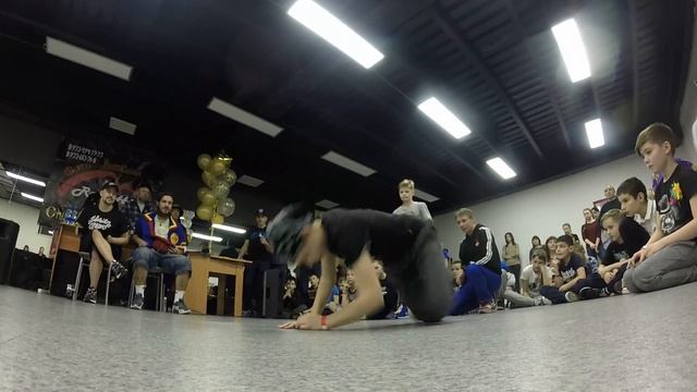 "Step In Bit vol.4" Break Dance дети нач.-ие до 14 лет, Сенников Кирилл vs Калашников Дима смотреть онлайн