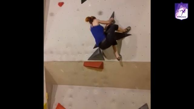 Финальный боулдеринг №2 у девушек на Climber Winter Fest (Захарова Маргарита) смотреть онлайн