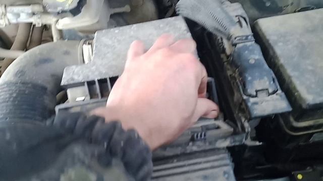 kia sportage замена воздушного фильтра смотреть онлайн