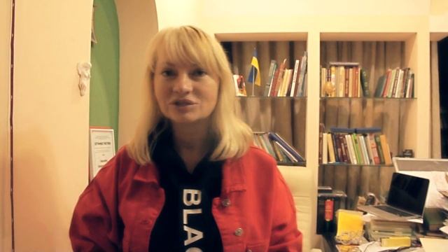 ДЕНЬ УЧИТЕЛЯ. Актуальный репортаж из кабинета директора. смотреть онлайн