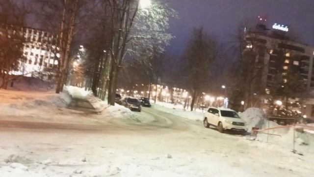 ПРОГУЛКА ПО НОЧНОЙ НАБЕРЕЖНОЙ ОНЕЖСКОГО ОЗЕРА