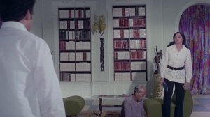 Гита заставила Ранджита извиниться перед стариком. Зита и Гита. 1972