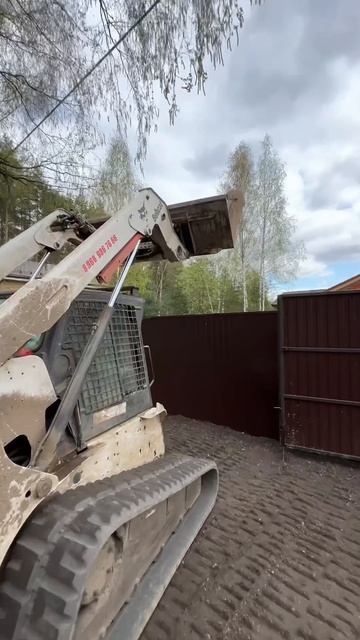 Май - не отпускай!  ✨ Праздники и рабочий отдых☝️