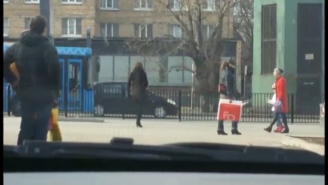 Весенний прикол! смотреть онлайн