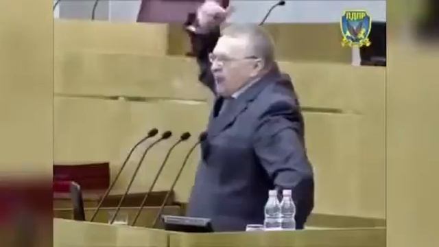 Когда друзья не позвали бухать смотреть онлайн